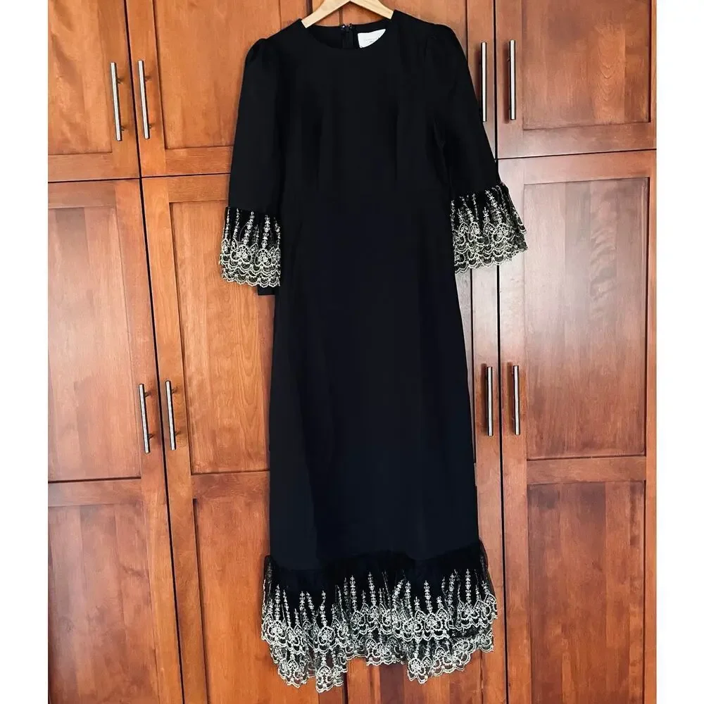 Pomander Place Black Lillith Dress Lace Maxi Size Medium NEW